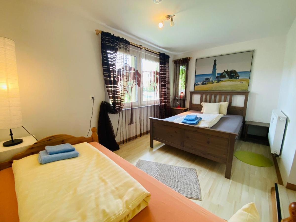 Apartment Emil Im Eg Mit Garten In Зул Екстериор снимка