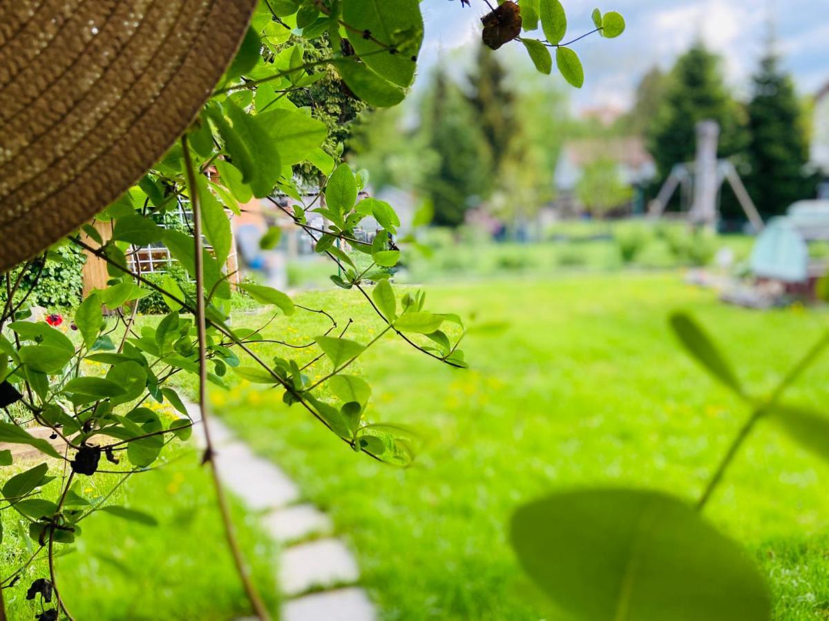Apartment Emil Im Eg Mit Garten In Зул Екстериор снимка